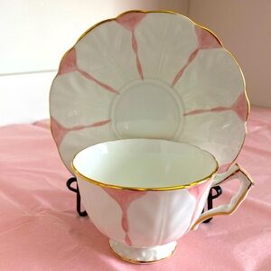 Aynsley Bone China Teacup and Saucer in a Simple Pink and White Pattern